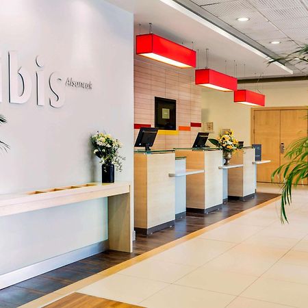 Готель Ibis Izmir Alsancak Екстер'єр фото
